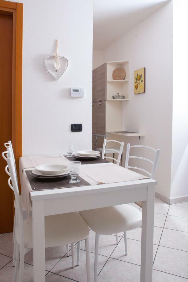 June 13th Comfort Studio Omegna Extérieur photo